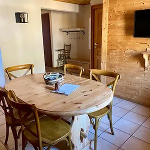 https://les-azalees-6.hotels-rhonealpes.com